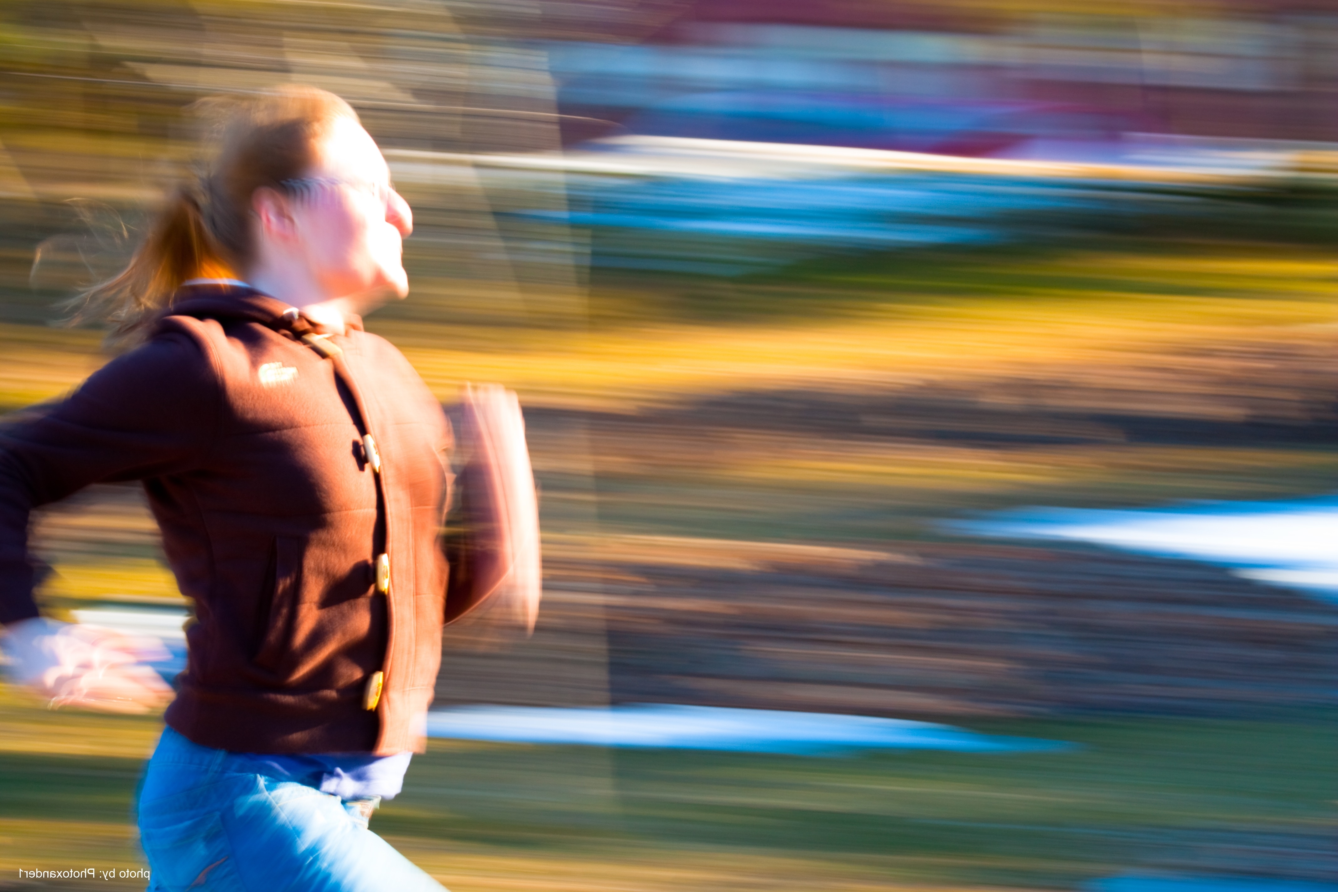 actilife: woman running 2